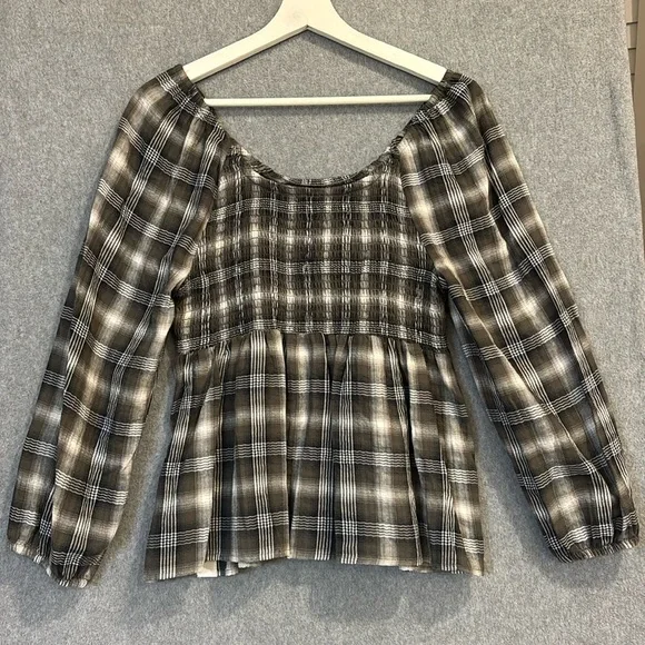 NEW Tommy Jeans | Smocked Peplum Long Sleeve Women Top Med Plaid Olive - Picture 3 of 13